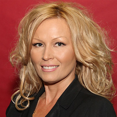 photo of debbie dutton